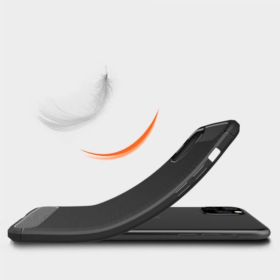 husa iphone 11 pro neagra material tpu textura brushed model fibre carbon 6